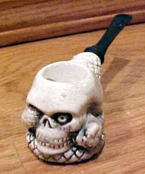 Skull/Snake Hand Pipe