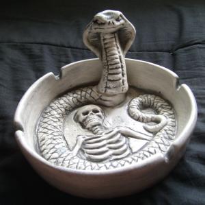 Cobra wrapped around skeleton ashtray